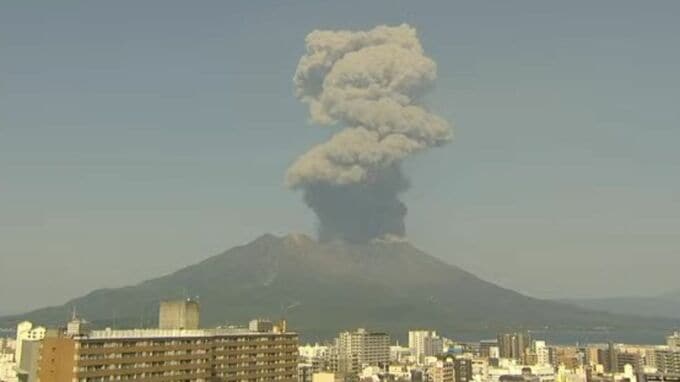 桜島で爆発的噴火噴煙3,500m【きょう・あすの降灰予報】1日　鹿児島|TBS NEWS DIG