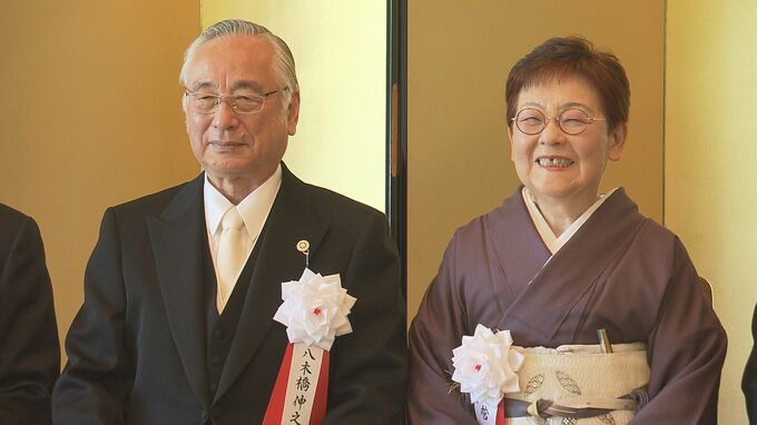 県勢功労者表彰式　八木橋伸之さんと菅原悦子さんに表彰状授与　岩手|TBS NEWS DIG