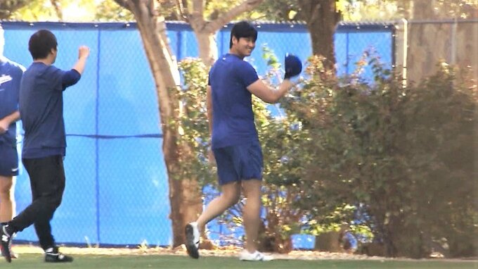 大谷翔平、9日レッズ戦で元ハム＆鷹右腕と対戦へ OP戦5試合を終え打率.583と好調　前日5失点の由伸は遠投などで調整|TBS NEWS DIG