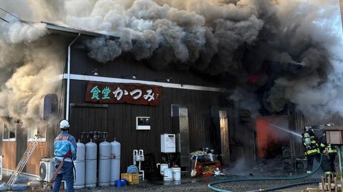 「ゼロよりマイナススタート」人気ジンギスカン店全焼　出火は冷凍庫のコンセント付近か　山梨・北杜市 かつみ食堂　|　山梨のニュース | ＵＴＹテレビ山梨