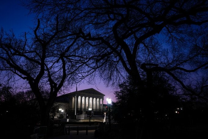 トランプ関税巡る最高裁判断は持ち越し、次回意見公表日は14日