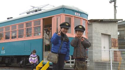 チンチン電車」ファンの聖地に…廃線から52年、路面電車が復刻 福島