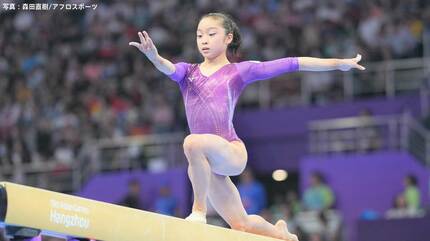 体操・岡村真が快挙、種目別平均台で日本勢初の金 ！ 団体、個人総合の