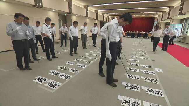 力作ぞろい　小・中学生の書道コンクール　今年で69回目　福島|TBS NEWS DIG