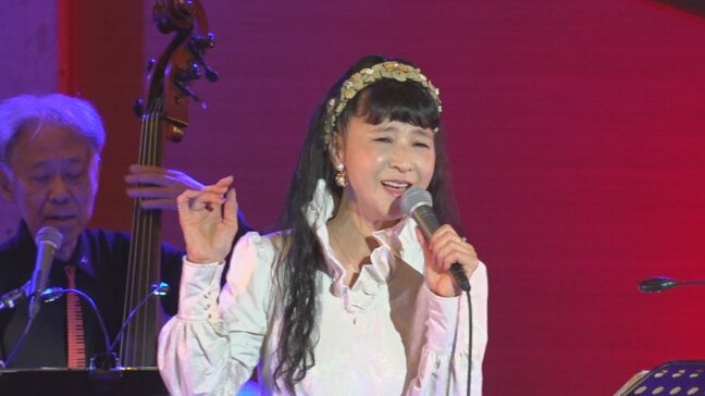 石川県能登町にモモを　山梨のシンガーソングライターがチャリティーコンサート|TBS NEWS DIG