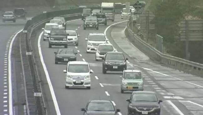 長野道上り線 みどり湖PAで13日 岡谷ICで15日 それぞれ最大15キロ ネクスコが【お盆の渋滞予測】南海トラフ情報が出た前年に比べ40回増の見込み 岡谷JCTの工事は2日から18日午前9時まで休止|TBS NEWS DIG