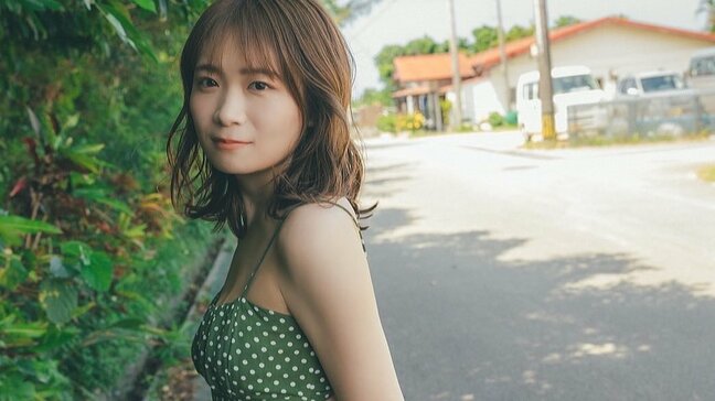 【 秋元真夏 】エモ写真 “いろんな道” 　フォトブックロケの合間の撮影か　レトロ感にフォロワー共感「旅のおすそ分けありがとう」|TBS NEWS DIG