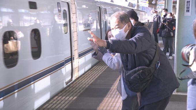 楽しいお正月が終わって現実に…3年ぶり・行動制限のないお正月 Ｕターンラッシュ・ピーク　|　山口のニュース・天気・防災｜tys NEWS｜ｔｙｓテレビ山口