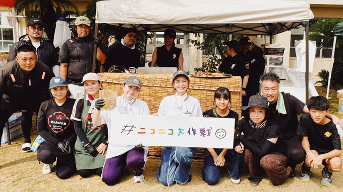 【 熊本地震 】スザンヌ「#ニコニコ大作戦」氷川町の小学校で炊き出し　10年前の〝ご縁〟で生まれた活動　盟友に思い馳せる|TBS NEWS DIG