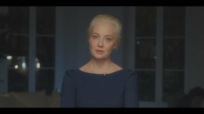 旧ツイッター「X」がナワリヌイ氏の妻のアカウントを一時停止
