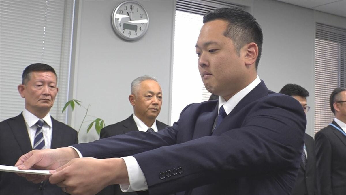 「結果でこたえたい」スペシャル刑事に指名　1年間、殺人や汚職の担当部署などで研修　山梨県警