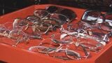 役目を終えたメガネに感謝 大分市で1602本を供養 一部はネパールへ|TBS NEWS DIG