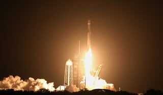 スペースXのロケット部品、月面に衝突－宇宙空間を1年半漂流後| TBS CROSS DIG with Bloomberg