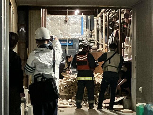 営業中の銭湯で火事…薪をくべる作業中に出火か けが人なし 富山市|TBS NEWS DIG