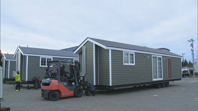 能登半島地震　トレーラーハウス10台が石川・志賀町に　広さ37平米で断熱性や防音性優れる　今月下旬に入居可能見込み|TBS NEWS DIG