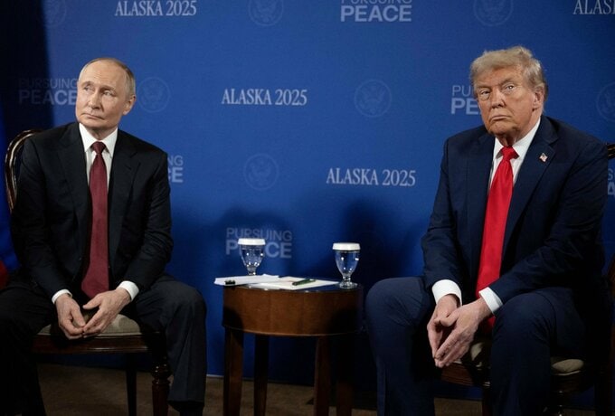 トランプ氏、プーチン氏批判の社説をSNS投稿－ロシアへの不満示唆