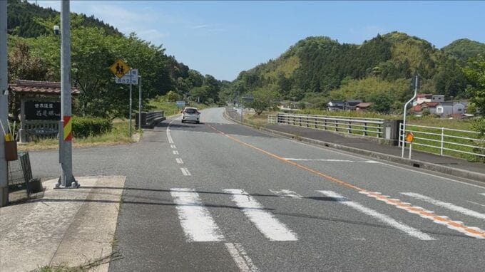 ワンボックスカーが横断中の歩行者をはねる事故　63歳の男性が死亡　近くに横断歩道あり、信号機はなし　|　BSSニュース | BSS山陰放送