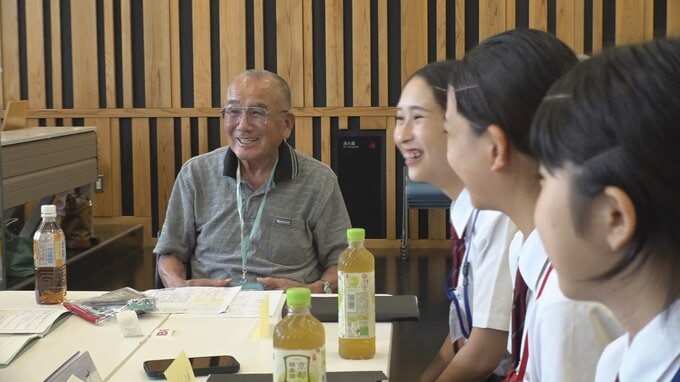 将来を心配する高校生に高齢者がアドバイス　「少子高齢化」をテーマに交流会で意見交換　山梨県立青洲高校　|　山梨のニュース | ＵＴＹテレビ山梨