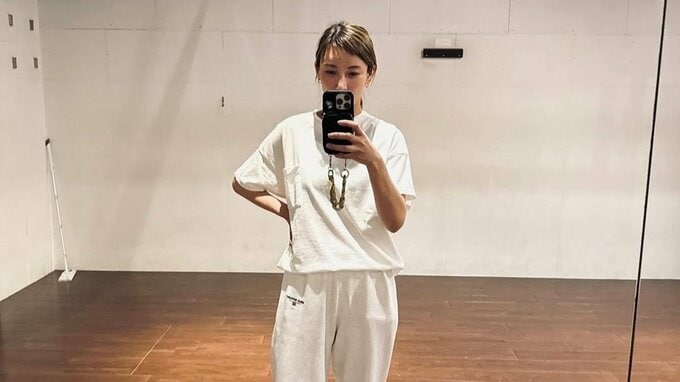 【 加藤あい 】告白 “40歳越えて憧れのダンス” 「週一の趣味」に　サングラスにXGのツアーTシャツ　初夏の日常|TBS NEWS DIG