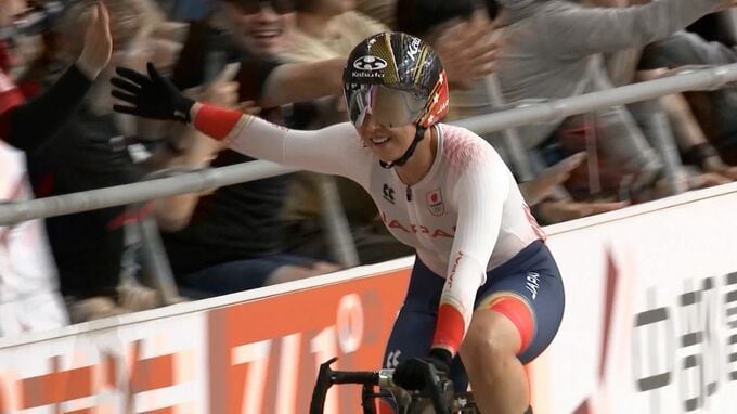 梶原悠未がオムニアムで3連覇達成！スプリントの佐藤水菜は連覇ならずも銀、自転車競技はメダル18個【アジア大会】|TBS NEWS DIG