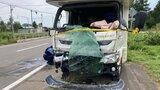 キャンピングカーとバイクが衝突 「車の下に挟まれていて反応がない」バイクの20代男性が意識不明の重体 一時停止の標識見落としの可能性も 北海道上士幌町 | 北海道のニュース|HBC北海道放送