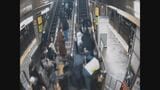 ソウル中心部の地下鉄駅でエスカレーター逆走　原因は「減速ギア」の老朽化　1000台以上が耐久年数超え「減速ギア」使用|TBS NEWS DIG