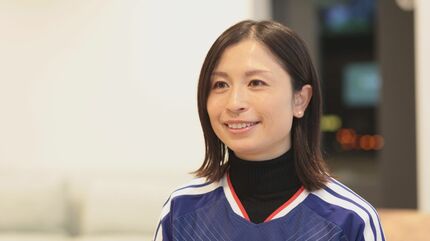 女性らしく」ではなく「自分らしく」元なでしこ・鮫島彩さんと女子