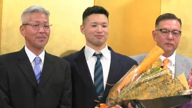 巨人ドラフト6位 藤井健翔選手(倉敷市出身) 故郷で激励会「1年目から1試合でも1軍の試合に」【岡山】|TBS NEWS DIG