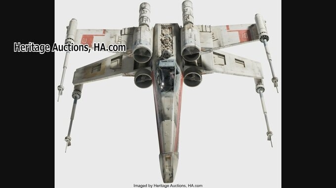 落札額4億7千万円　スター・ウォーズ第一作のXウイング模型|TBS NEWS DIG