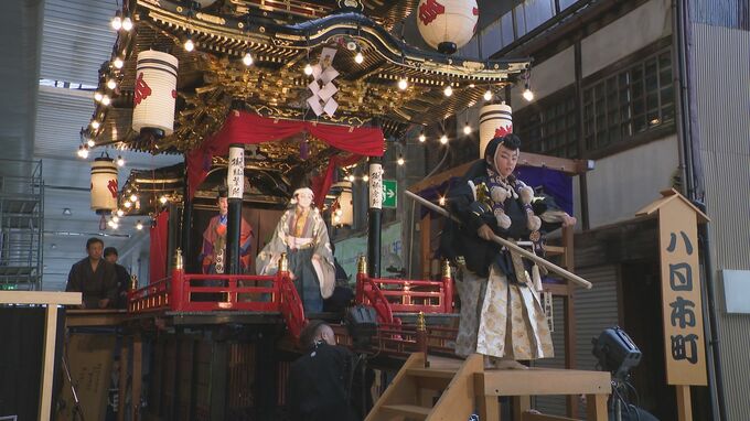 豪華絢爛な曳山が街を彩る 伝統の子供歌舞伎「勧進帳」上演 石川・小松市でお旅祭り開幕|TBS NEWS DIG