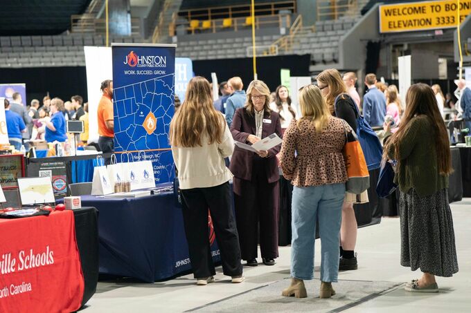 米労働統計局、10月分CPI統計の発表中止－11月分は12月18日公表