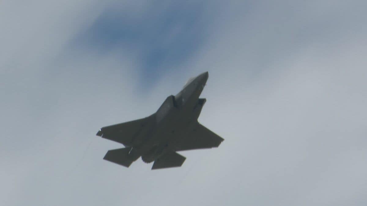 日伊共同訓練で初めてF35A飛行 小松基地周辺に響く騒音を調査 | 石川県
