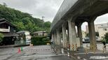 【JR高徳線】高松市中野町の高架橋から排水樋や固定金具などが駐車場に落下 最大の破片は重さ3.98キロ けが人はなし【香川】|TBS NEWS DIG