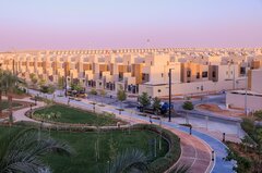 サウジ不動産株が急伸、聖地メッカやメディナも外国人所有解禁| TBS CROSS DIG with Bloomberg