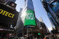 縦読み漫画ウェブトゥーン株、81％高－ディズニー提携や好決算を評価| TBS CROSS DIG with Bloomberg