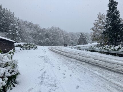 冬の寒気到来！中国地方で初雪 広島県も北部山地で積雪 国道で立ち往生