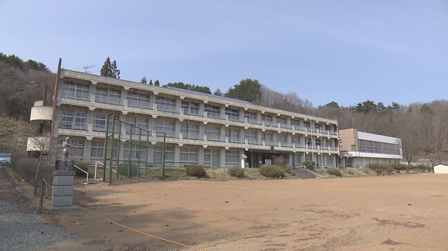 原発事故の影響で閉校 浪江町津島地区の小中学校解体へ 去年にはイベント開催も活用の見通し立たず|TBS NEWS DIG