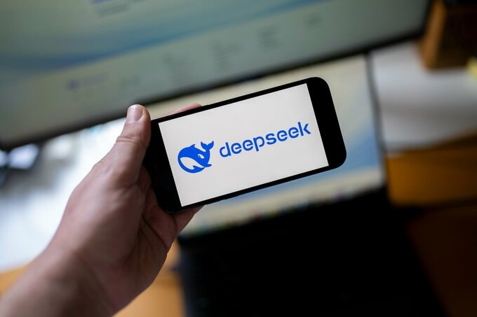 中国のDeepSeek、100億ドル以上の評価額で資金調達目指す－報道