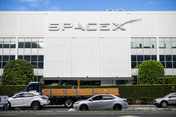 スペースＸのAI部門売上高､30年までに100倍に－ゴールドマンなど予想