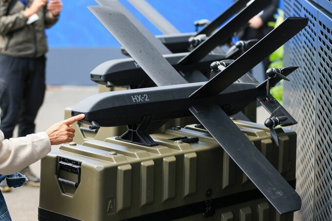楽天G、ドイツの防衛スタートアップと協業－軍用ドローン導入支援