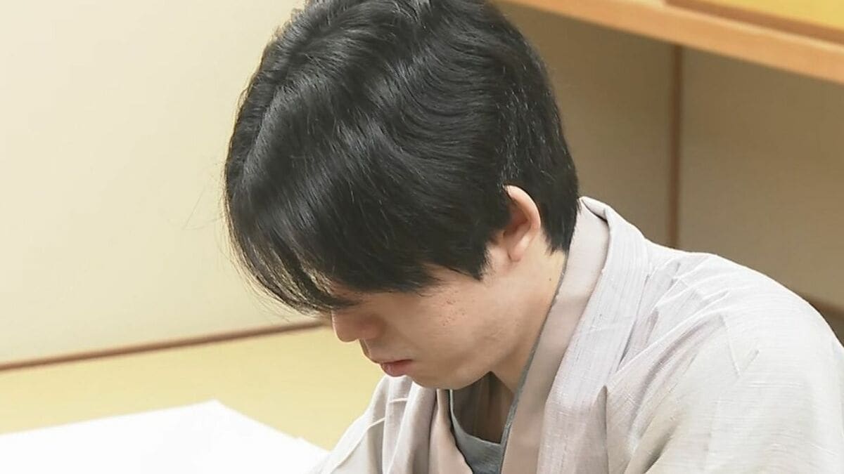 藤井聡太六冠が“カド番”で迎えた王将戦第5局2日目始まる…第3局から連勝の永瀬拓矢九段は初の王将獲得なるか 今夜決着の見込み