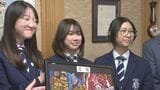 6月に初めてとなる34名の卒業生を送り出すハロウインターナショナルスクール安比ジャパン校長と卒業生が知事を表敬 岩手|TBS NEWS DIG