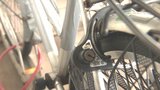自転車のツーロックは両輪に1個づつ タイヤが動かないと盗難防止の効果アップ | 大分のニュース|OBS NEWS|大分放送