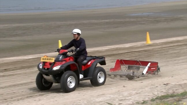 観音寺市の海水浴場で砂浜を走るのに適した「全地形対応車」を使い清掃活動　香川県ホンダ会|TBS NEWS DIG