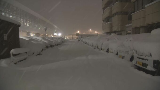 【大雪情報】北陸地方の24時間降雪量は新潟・魚沼54㎝、富山・猪谷65㎝（午後3時現在）あす夕方まで多い所で新潟100㎝、富山・福井70㎝、石川60㎝予想【雪と雨のシミュレーション】　|　富山のニュース｜天気・防災｜チューリップテレビ