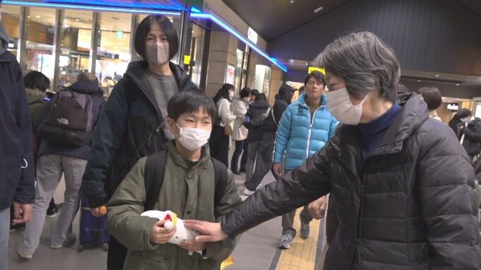 正月休みをふるさとや観光地で　帰省ラッシュがピーク　JR甲府駅混雑　|　山梨のニュース | ＵＴＹテレビ山梨