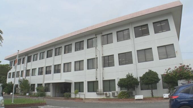 最低賃金下回る給料を支払いか  八重山毎日新聞販売店代表の男性を書類送検　|　沖縄のニュース｜RBC 琉球放送