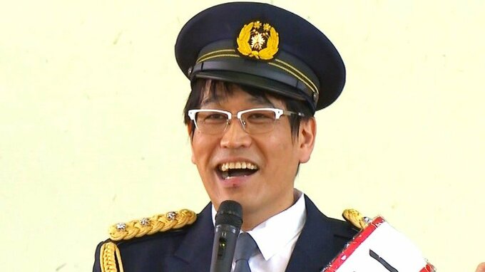 「『私がピコ太郎です』という人が何人来たか。しまいに『PPAPを作ったのは私』だと訴えられた」古坂大魔王が一日警察署長に　笑い交えたトークで生徒たちに『防犯の大切さ』伝える　|　青森のニュース│ATV NEWS│青森テレビ