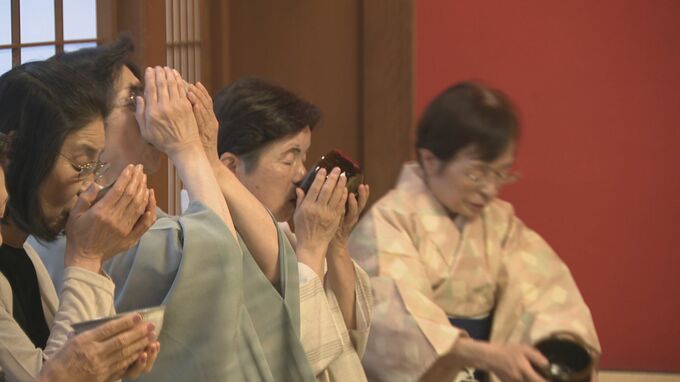 5つの流派がお点前を披露「百万石茶会」はじまる　|　石川県のニュース｜MRO北陸放送