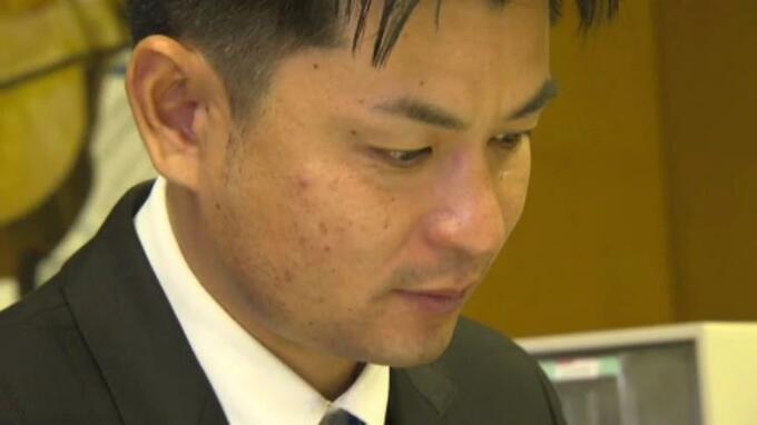 松前町・田中浩介新町長が初登庁 愛媛県内の自治体で最年少40歳のリーダー誕生　|　愛媛のニュース - Nスタえひめ｜あいテレビは6チャンネル